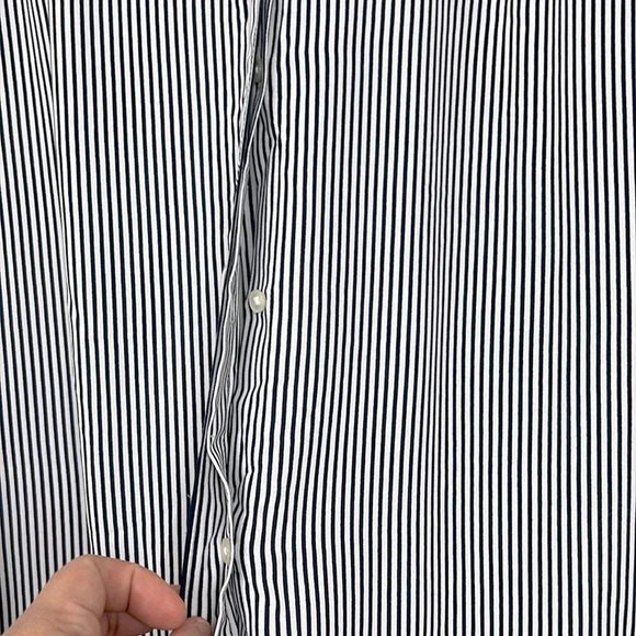 Banana Republic New Women’s M Collared Navy Blue Striped Long Sleeve Blouse - Picture 5 of 8